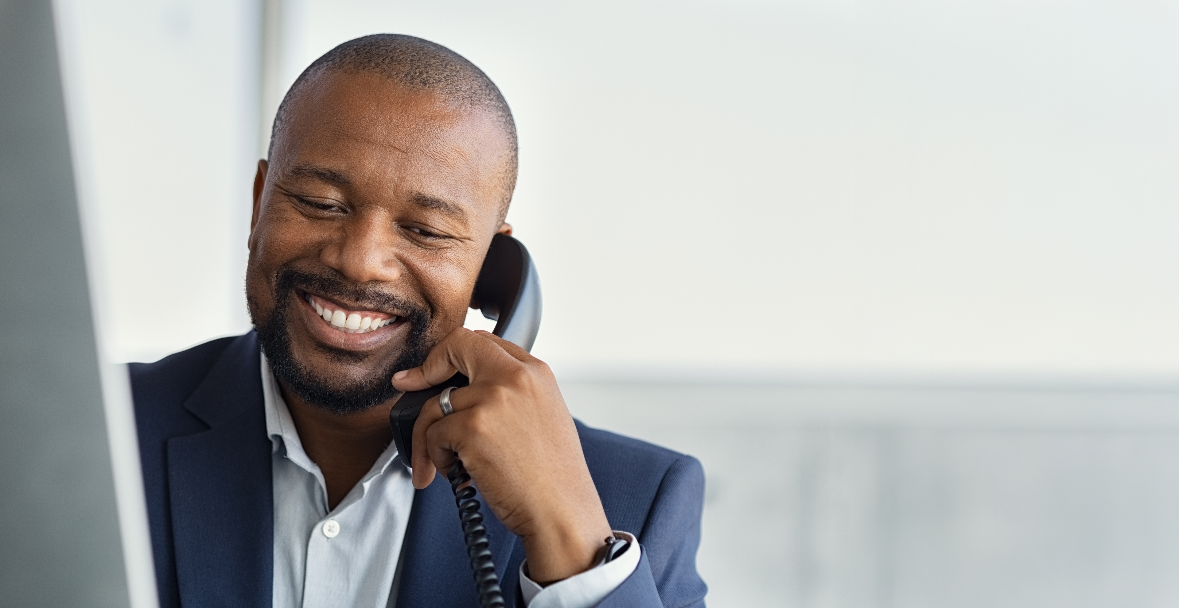 Eminos company hero image